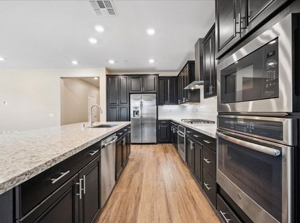 7040 Orbital Ln, Roseville, CA 95747 Photo