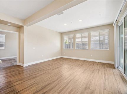 7040 Orbital Ln, Roseville, CA 95747 Photo
