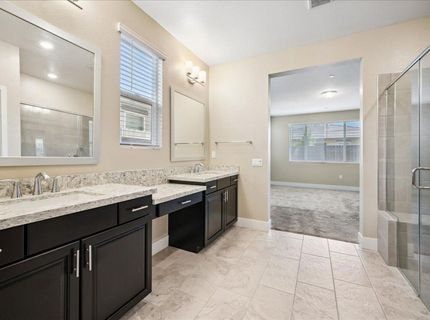 7040 Orbital Ln, Roseville, CA 95747 Photo