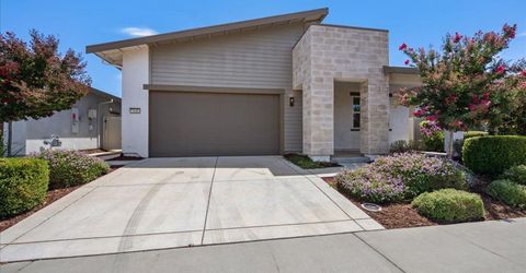 7040 Orbital Ln, Roseville, CA 95747 Photo