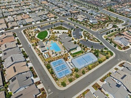 7040 Orbital Ln, Roseville, CA 95747 Photo