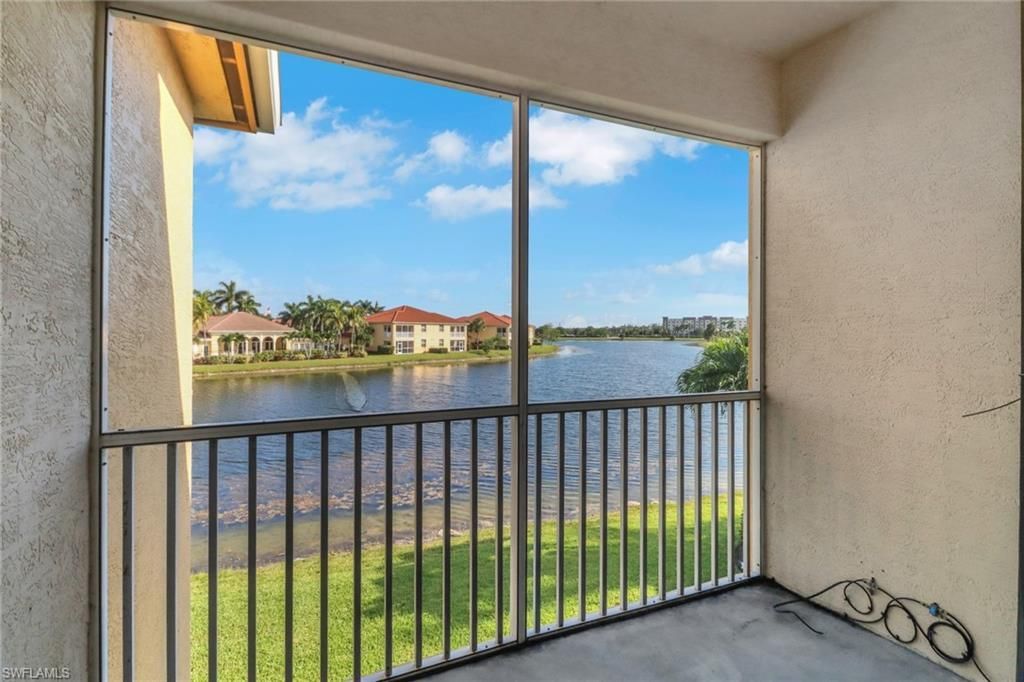 4214 Bellasol Cir, Unit 824, Fort Myers, FL 33916 Photo