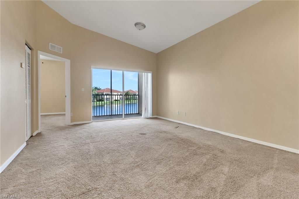 4214 Bellasol Cir, Unit 824, Fort Myers, FL 33916 Photo