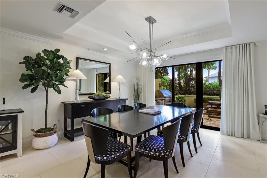 270 5th Ave S, Unit H-2, Naples, FL 34102 Photo