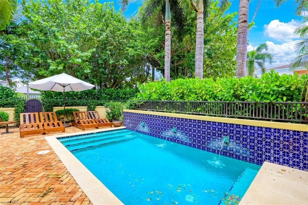 270 5th Ave S, Unit H-2, Naples, FL 34102 Photo