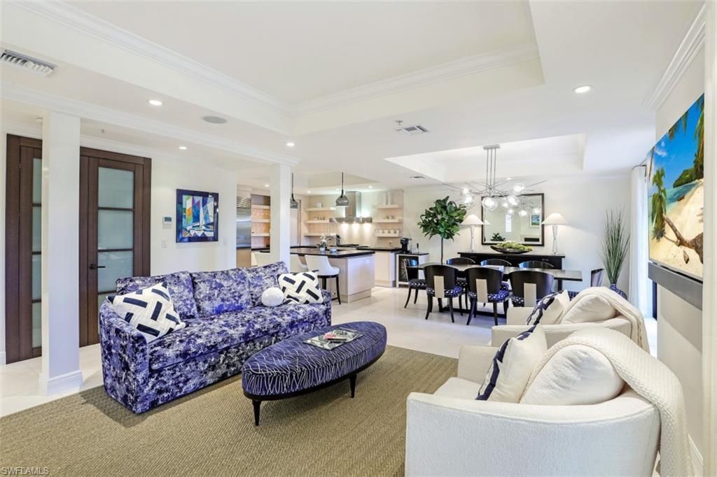 270 5th Ave S, Unit H-2, Naples, FL 34102 Photo
