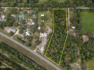 1558 HIGHWAY 17, Pomona Park, FL 32181