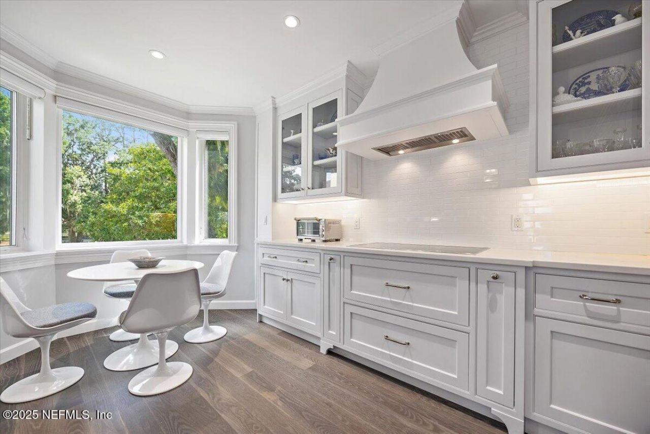 6750 Epping Forest Way N, Unit 112, Jacksonville, FL 32217 Photo