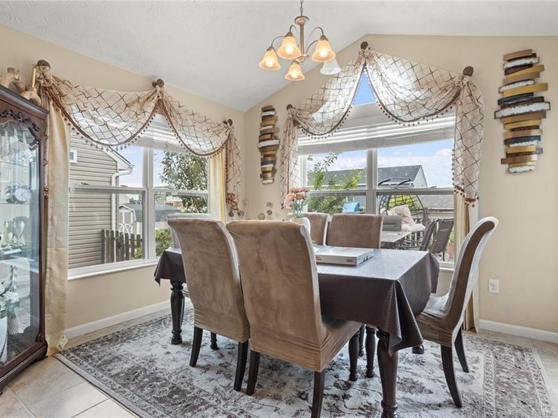 4146 Spicebush Drive, Tipp City, OH 45371 Photo 17