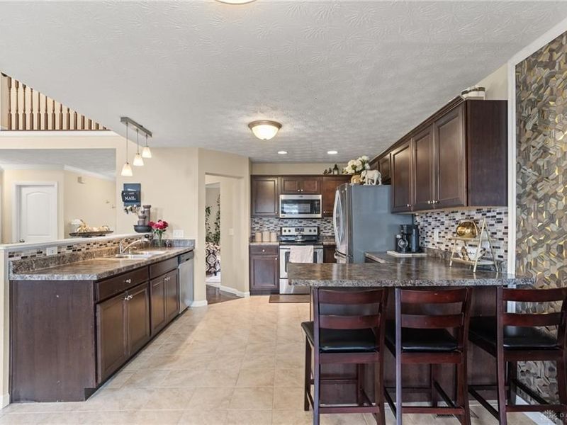 4146 Spicebush Drive, Tipp City, OH 45371 Photo 18