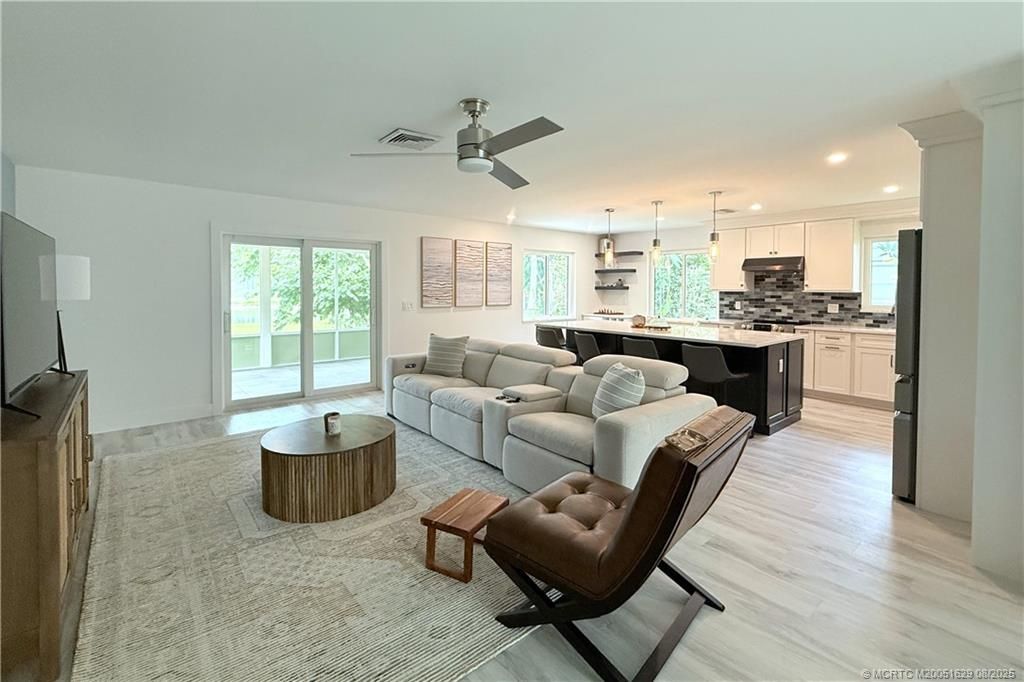1196 SE Saint Lucie Boulevard, Stuart, FL 34996 Photo