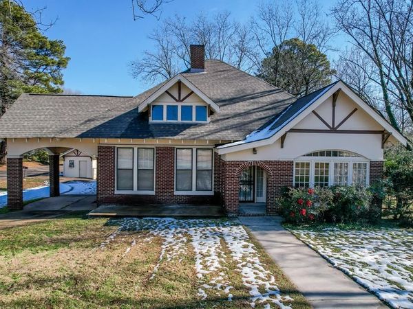 212 North Main, Sardis, MS 38666