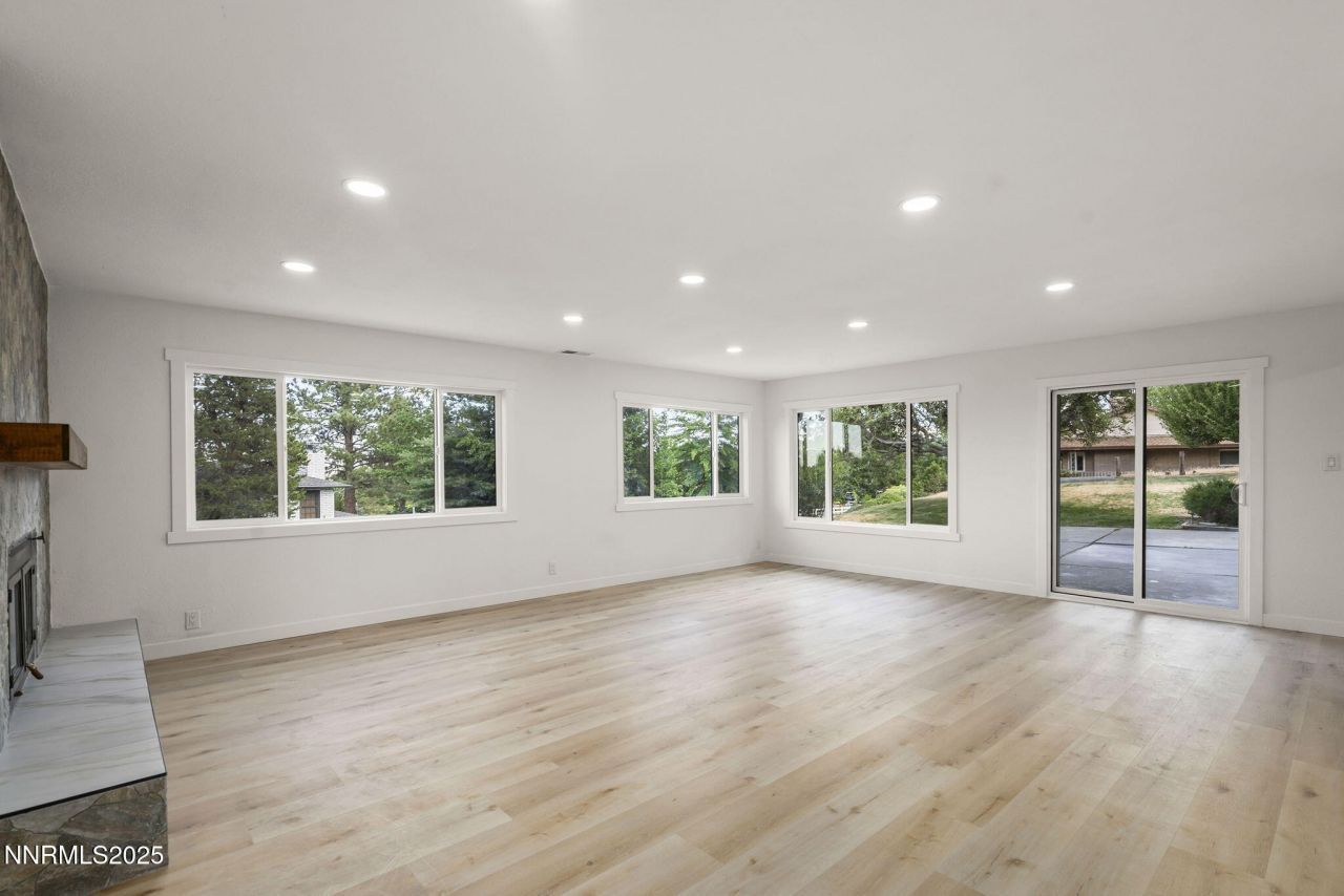 2920 W Moana Lane, Reno, NV 89509 Photo