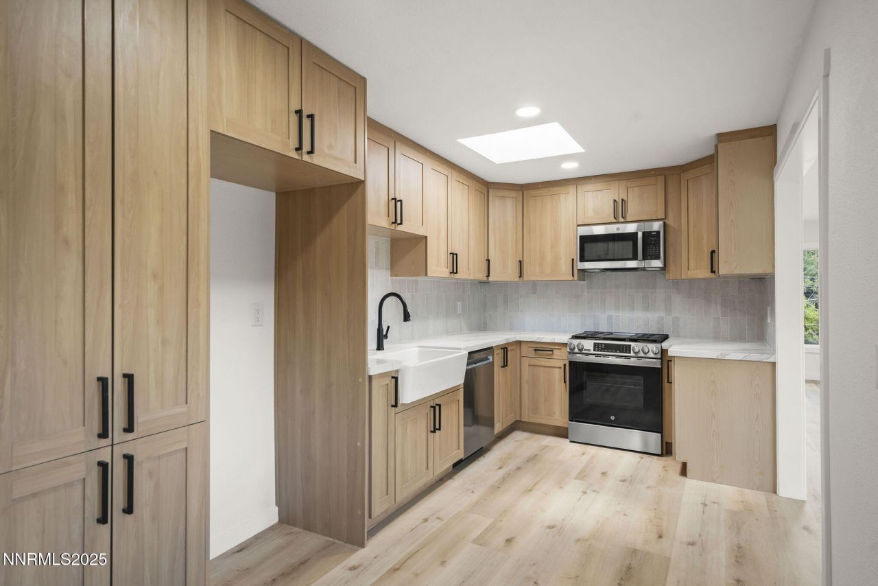 2920 W Moana Lane, Reno, NV 89509 Photo