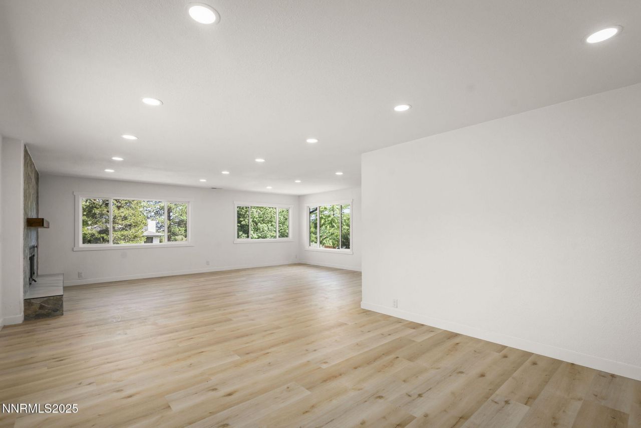 2920 W Moana Lane, Reno, NV 89509 Photo