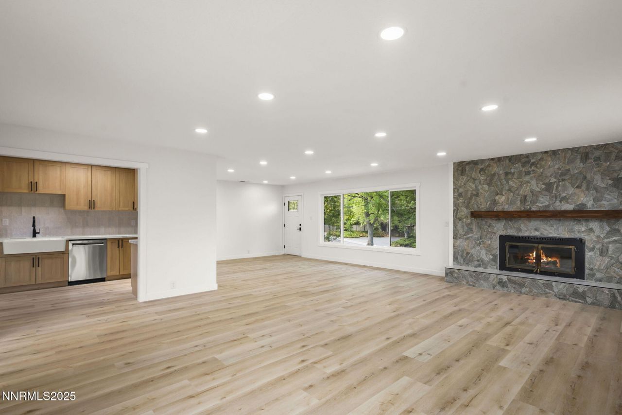 2920 W Moana Lane, Reno, NV 89509 Photo