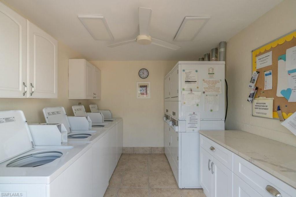 604 12th Ave S, Unit 604, Naples, FL 34102 Photo