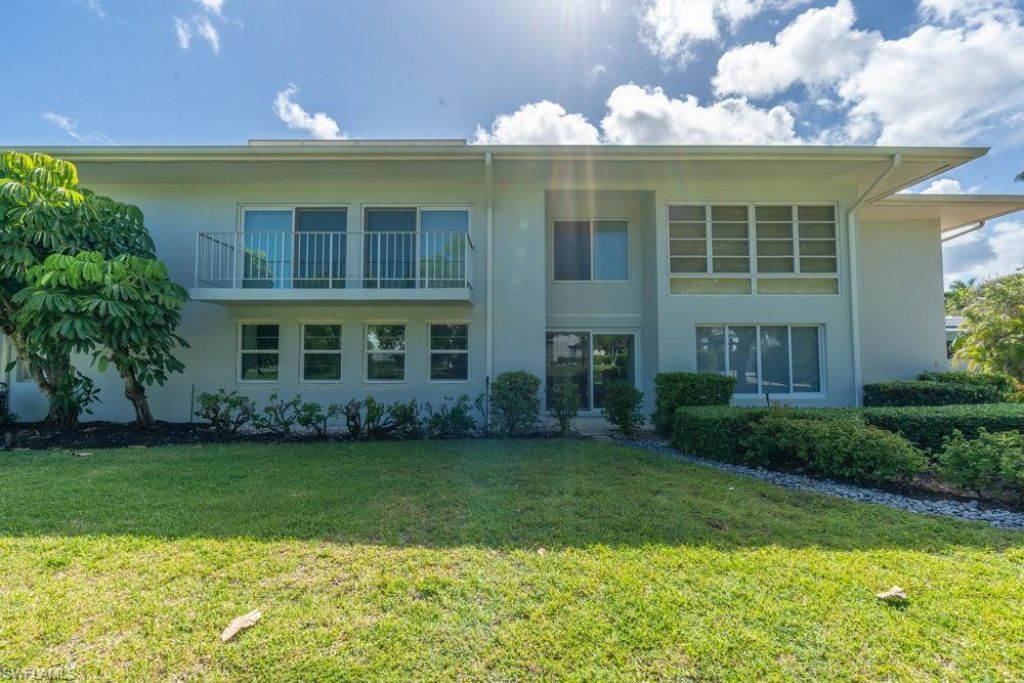 604 12th Ave S, Unit 604, Naples, FL 34102 Photo