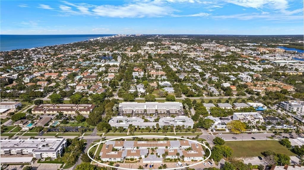 604 12th Ave S, Unit 604, Naples, FL 34102 Photo