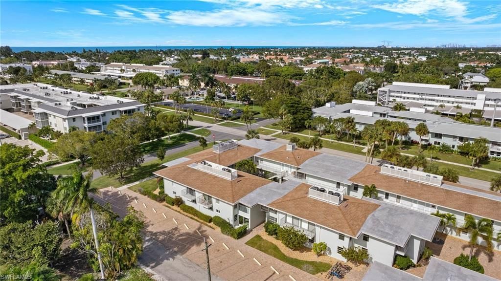 604 12th Ave S, Unit 604, Naples, FL 34102 Photo