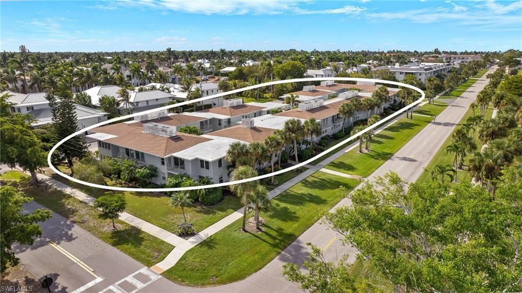 604 12th Ave S, Unit 604, Naples, FL 34102 Photo