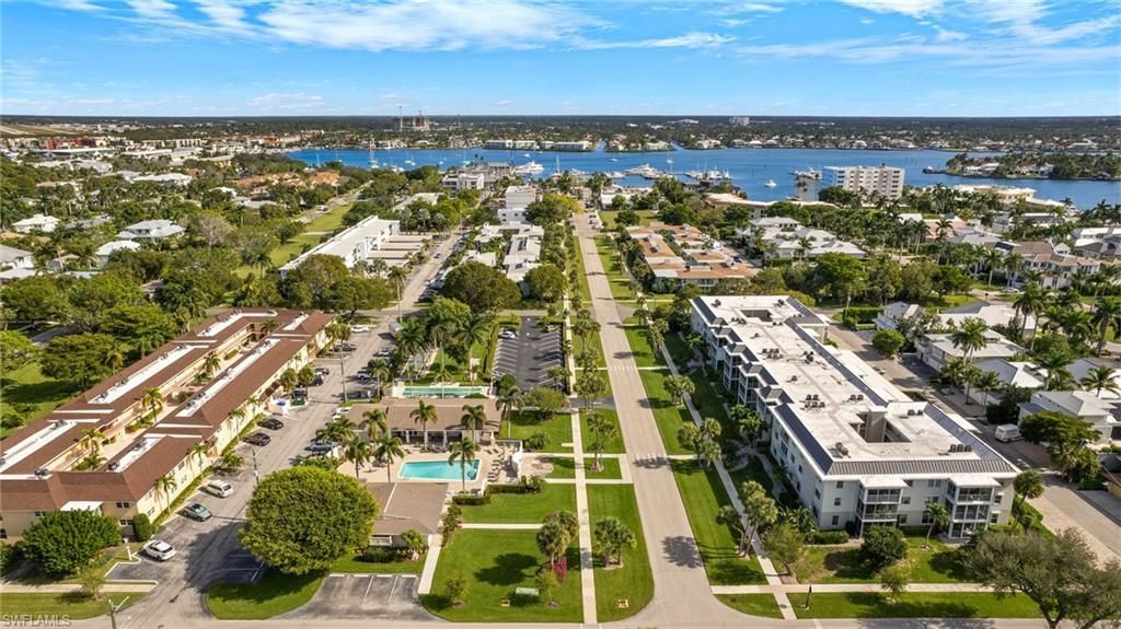 604 12th Ave S, Unit 604, Naples, FL 34102 Photo