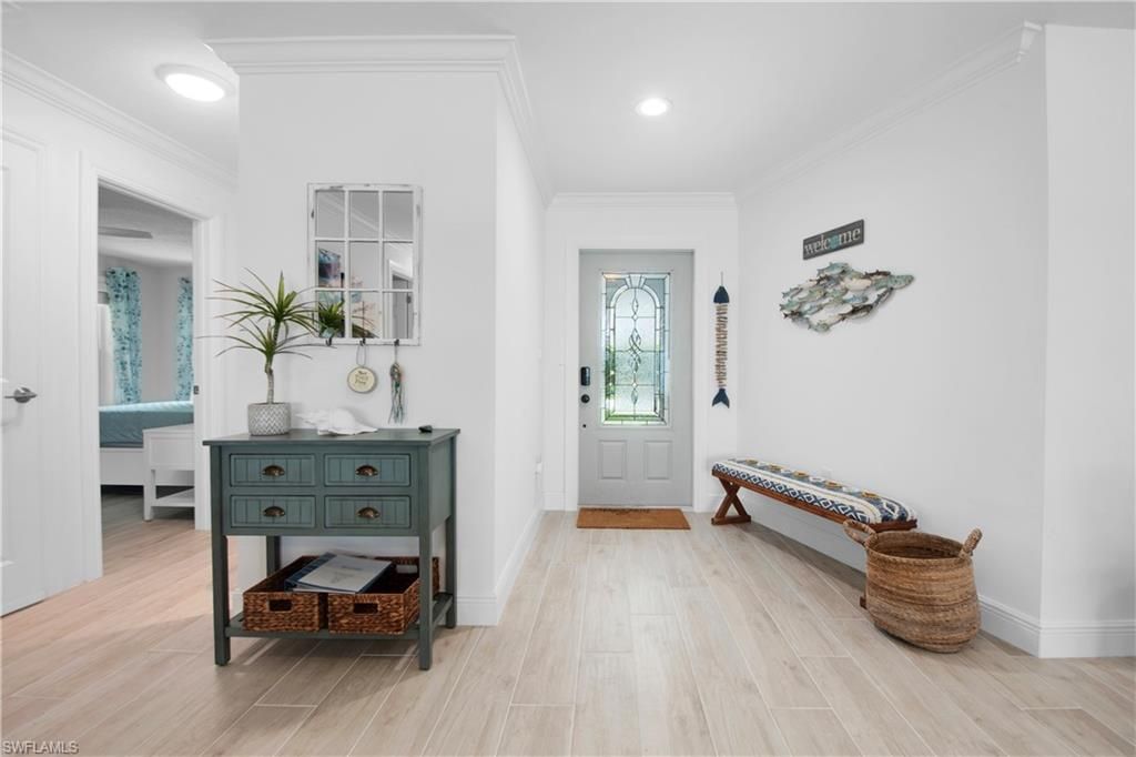 19 Pelican St E, Naples, FL 34113 Photo