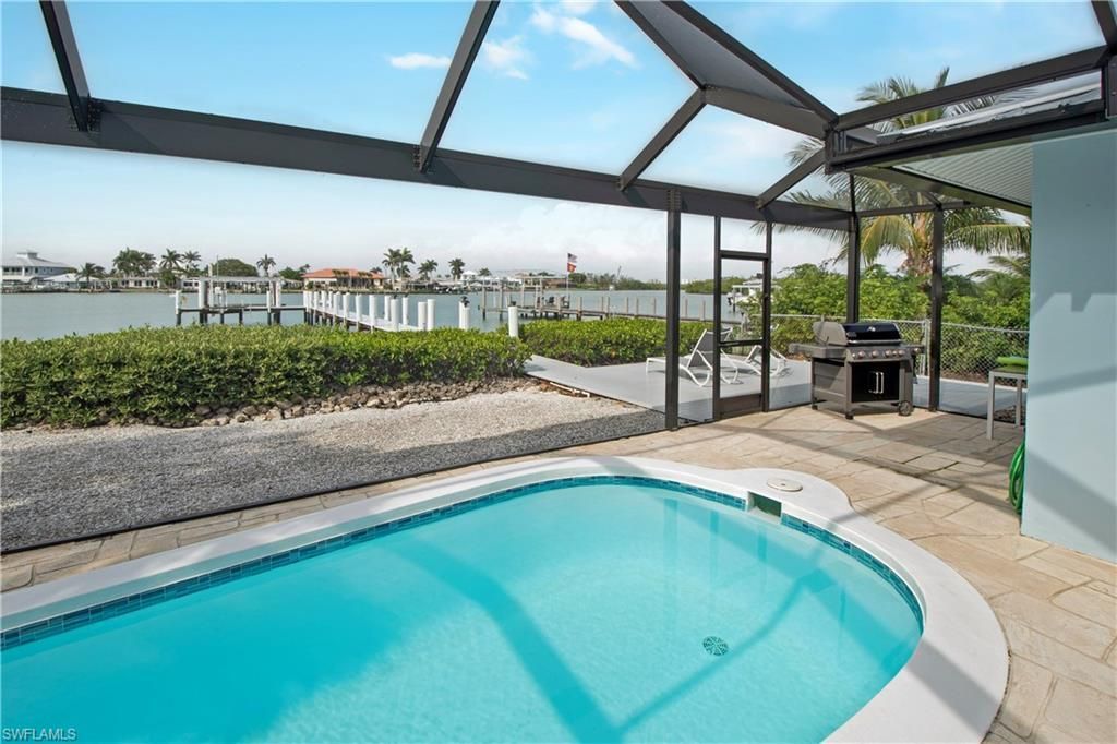 19 Pelican St E, Naples, FL 34113 Photo