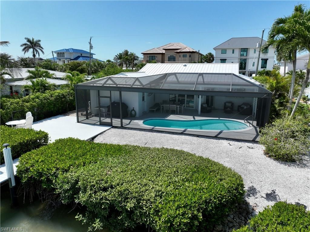 19 Pelican St E, Naples, FL 34113 Photo