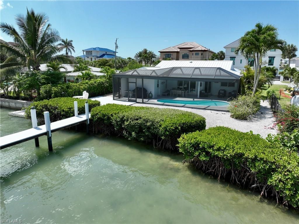 19 Pelican St E, Naples, FL 34113 Photo