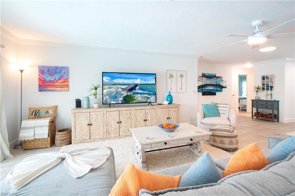 19 Pelican St E, Naples, FL 34113 Photo