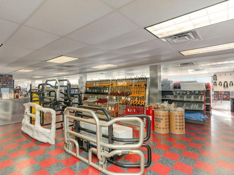 1340 US Rt 42, London, OH 43140 Photo 11