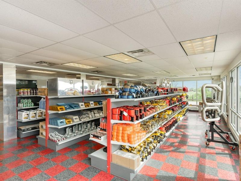 1340 US Rt 42, London, OH 43140 Photo 7