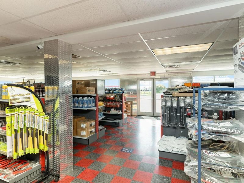 1340 US Rt 42, London, OH 43140 Photo 8