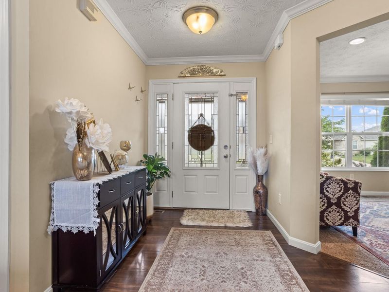 4146 Spicebush Drive, Tipp City, OH 45371 Photo 14