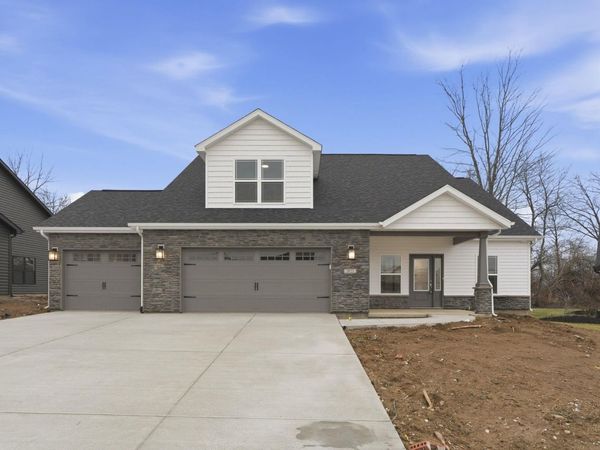 1925 Mud Creek, West Lafayette, IN 47906