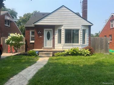 19625 Strasburg Street, Detroit, MI 48205
