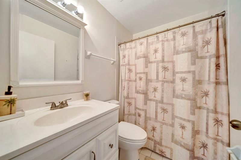 3461 NW 44th Street, Unit 206, Lauderdale Lakes, FL 33309 Photo