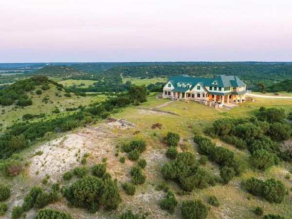 10771 6 Highway, Meridian, TX 76665