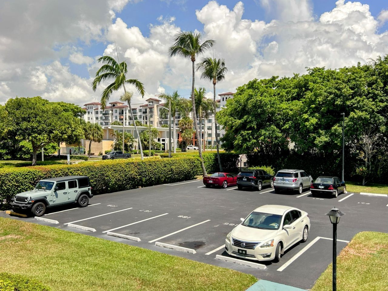 340 Horizons W, Unit 203, Boynton Beach, FL 33435 Photo
