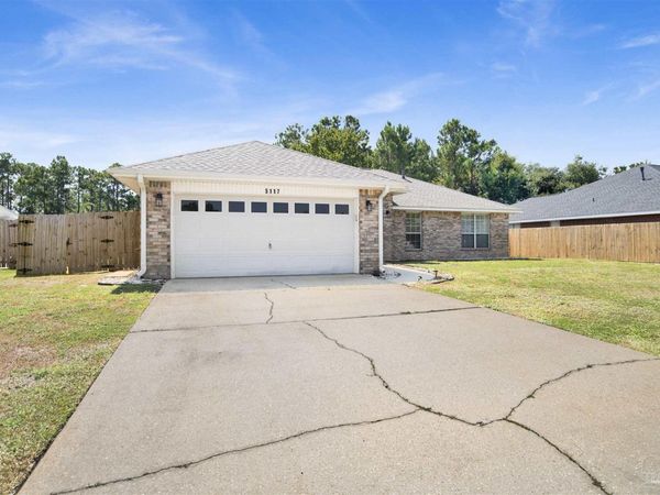 5117 Chinook Ave, Pensacola, FL 32507