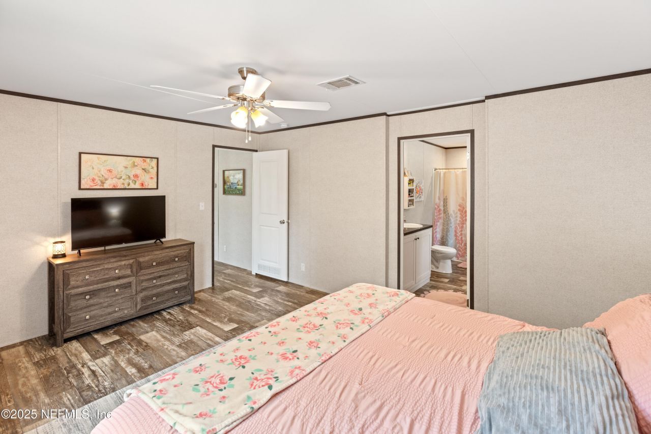 121 Kenny Lane, Florahome, FL 32140 Photo