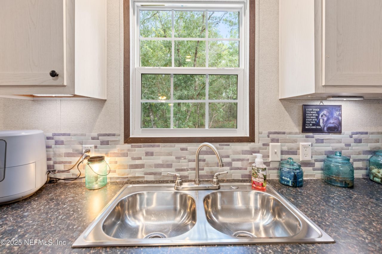 121 Kenny Lane, Florahome, FL 32140 Photo