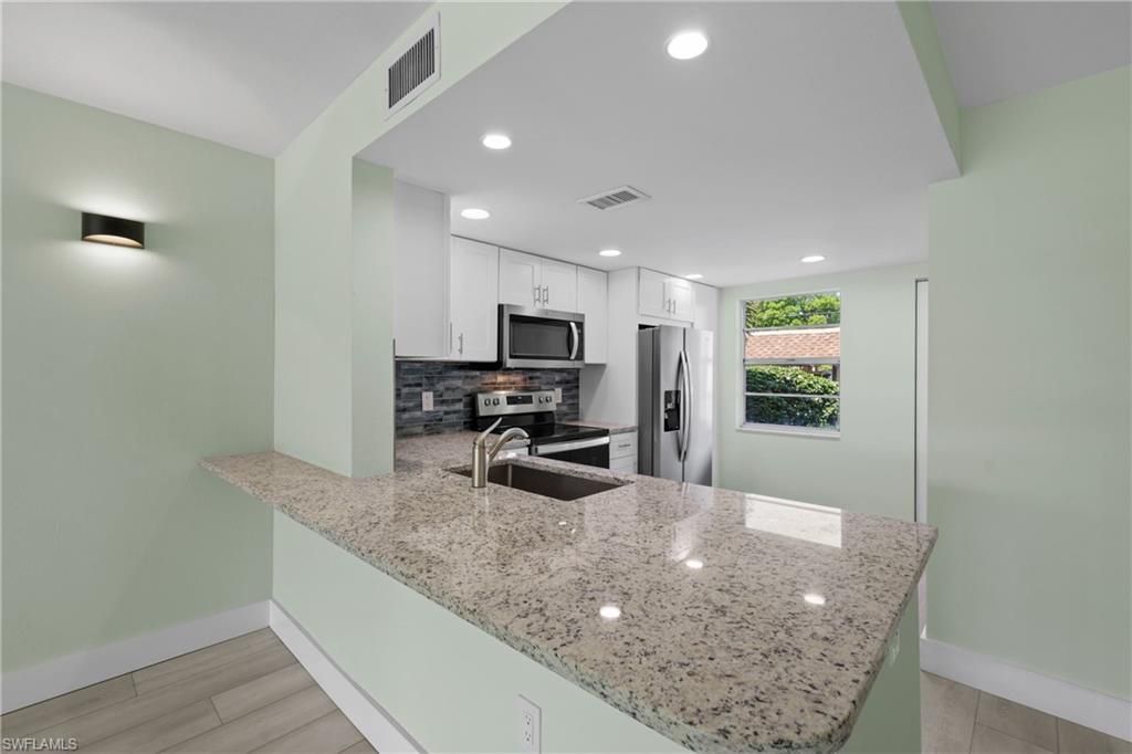 4116 SE 19th Ave, Unit 102, Cape Coral, FL 33904 Photo