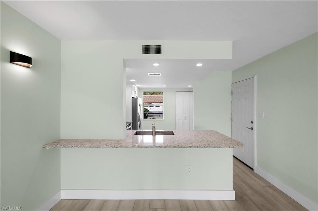 4116 SE 19th Ave, Unit 102, Cape Coral, FL 33904 Photo