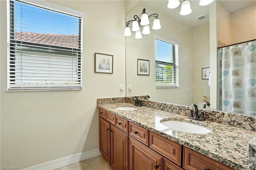 28089 Wicklow Ct, Bonita Springs, FL 34135 Photo