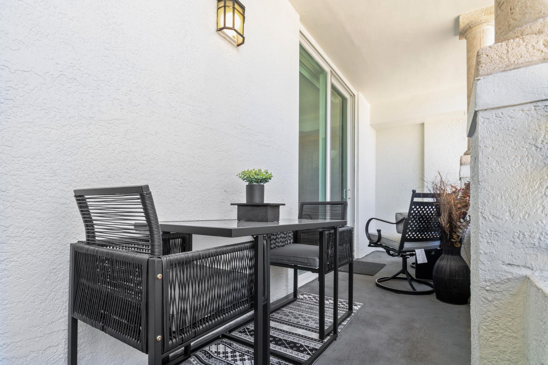 600 S Dixie Highway, Unit 352, West Palm Beach, FL 33401 Photo