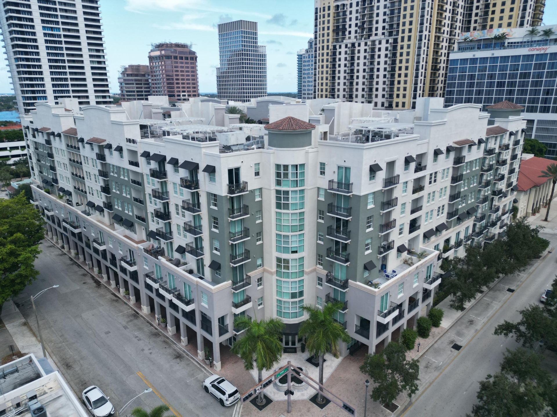 600 S Dixie Highway, Unit 352, West Palm Beach, FL 33401 Photo