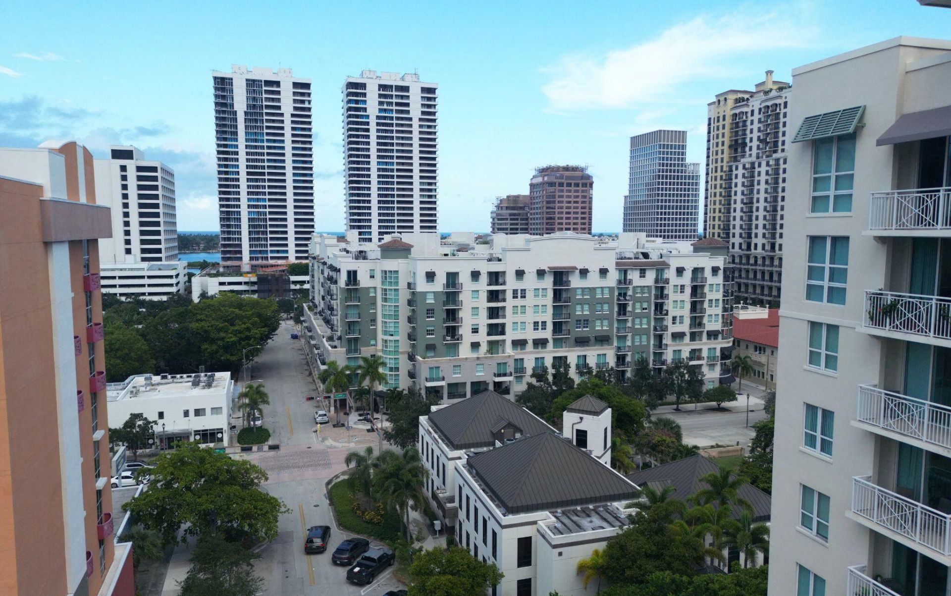 600 S Dixie Highway, Unit 352, West Palm Beach, FL 33401 Photo