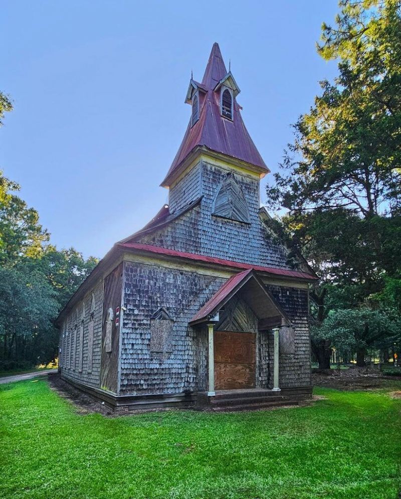 310 Drayton Street Photo 4